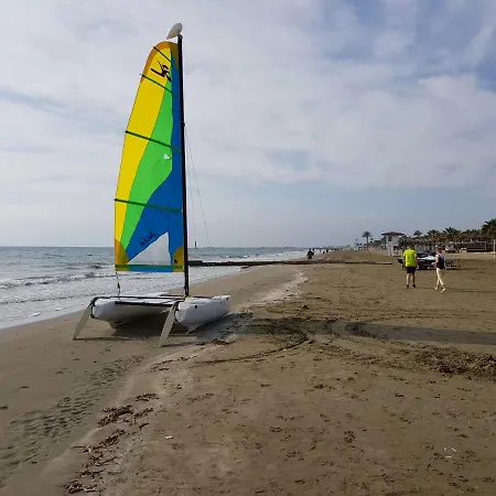 Lägenhet Haig's Dream Flat On The Larnaca