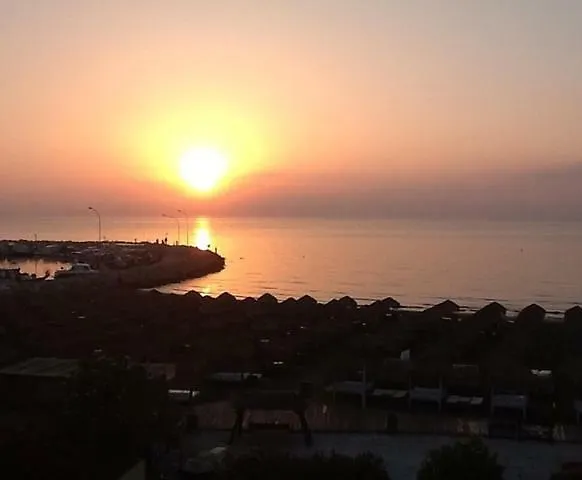 Haig's Dream Flat On The アパート ラルナカ