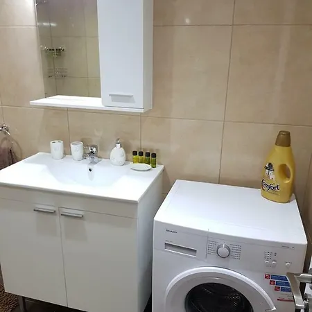 Haig's Dream Flat On The Apartment *